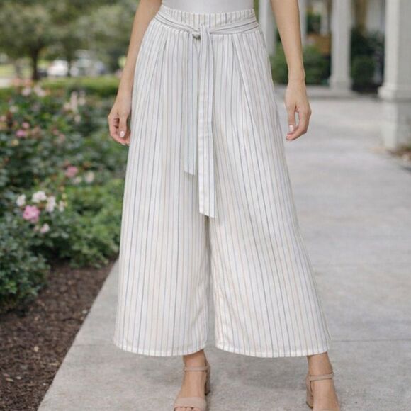 Design Lab Lord & Taylor Pants - Design Lab White Black Pinstripe Wide Leg Pants